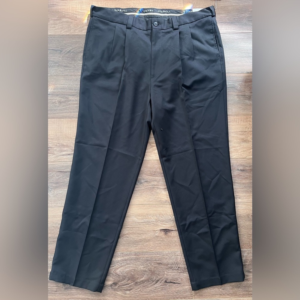 Men’s black trousers